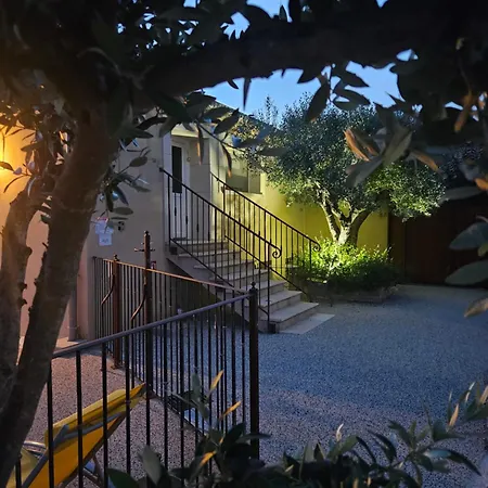 Le Rubiz Lejlighed *